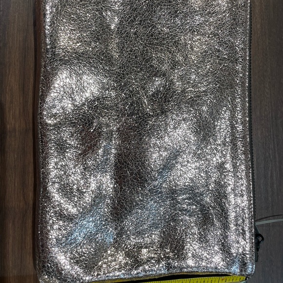 Marc Jacobs for Target Pink Rose Metallic Bag Purse Pouch NWOT - Picture 3 of 5